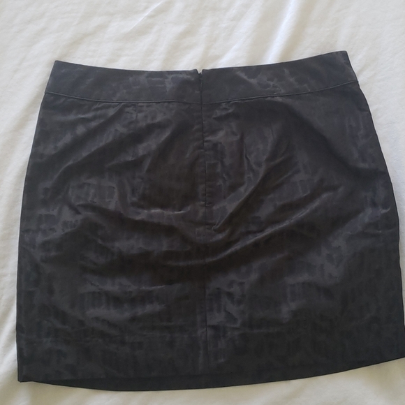 GAP Black Mini Skirt - Picture 4 of 5